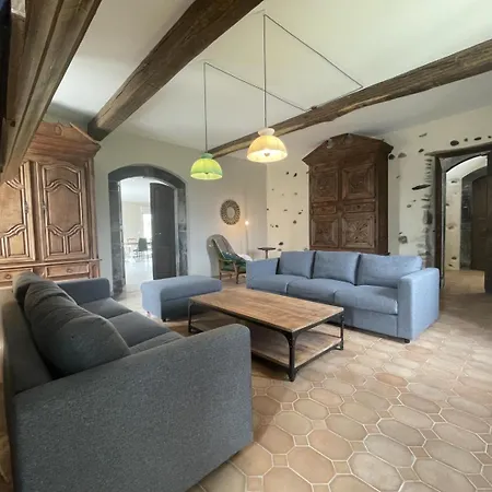 Prat Hébergement de vacances *