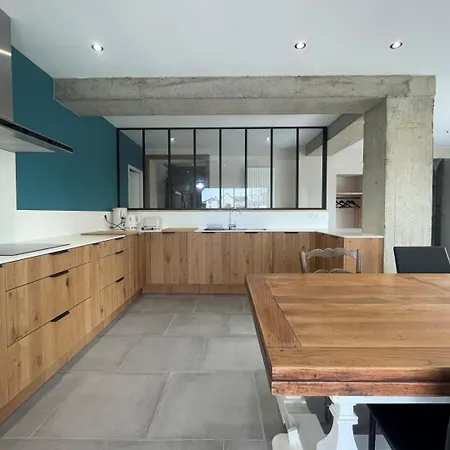 Prat Hébergement de vacances *